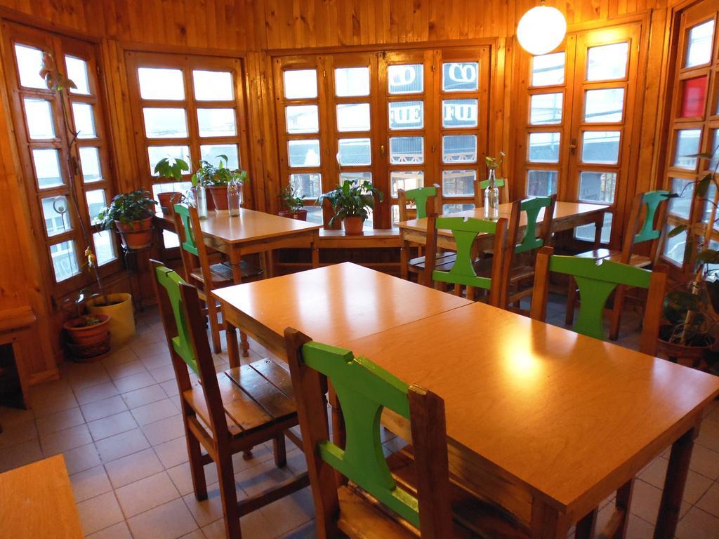 Hostel Yakush Ushuaia Exterior photo